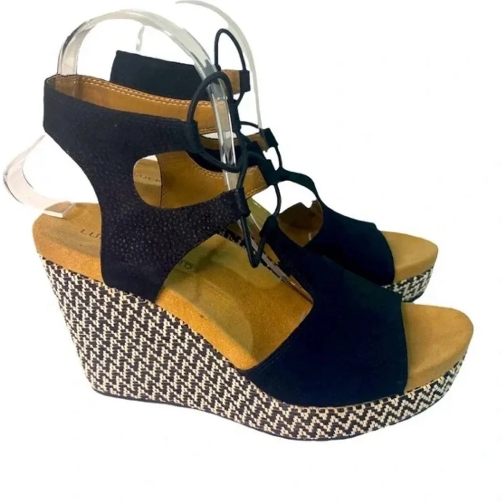 Lucky Brand Yejidas Sandals size 9